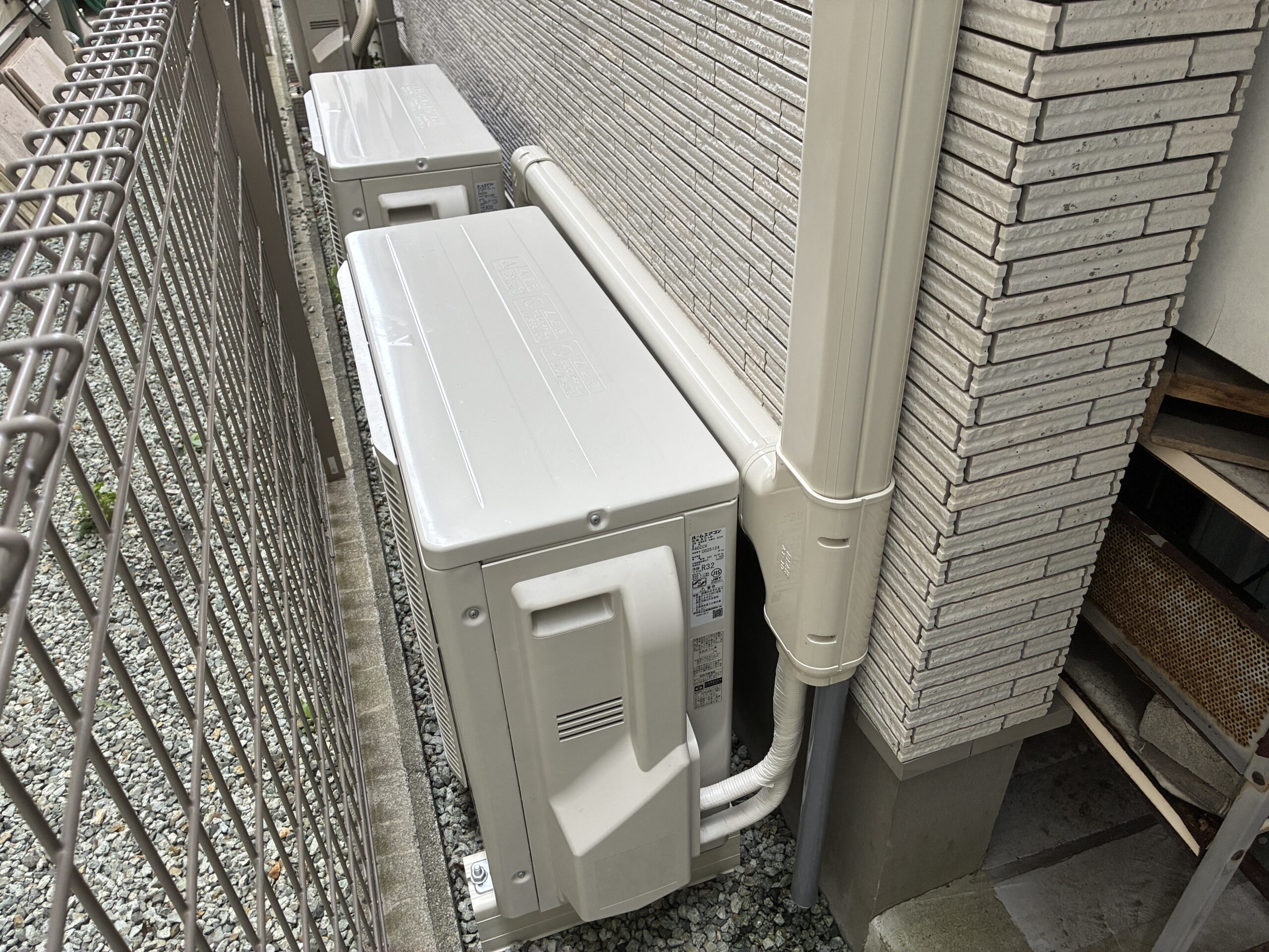 仙台市にて戸建てのハウジングエアコン取付工事を行いました。